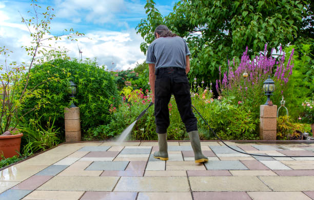 Best Deck and Patio Pressure Washing in Streamwood, IL